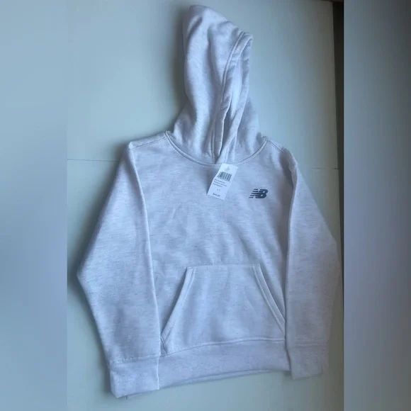 New Balance Hoodie and Shorts Set - Picture 6 of 11